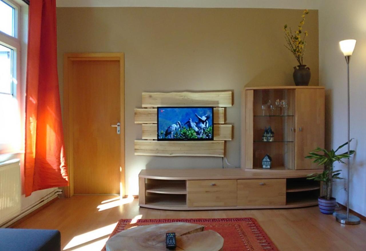 Ferienwohnung Weseraue Holzminden Buitenkant foto