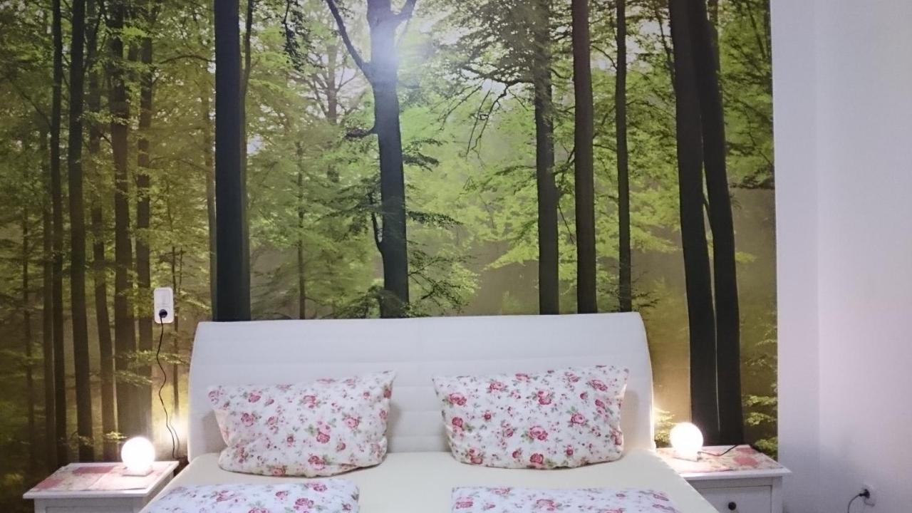 Ferienwohnung Weseraue Holzminden Buitenkant foto