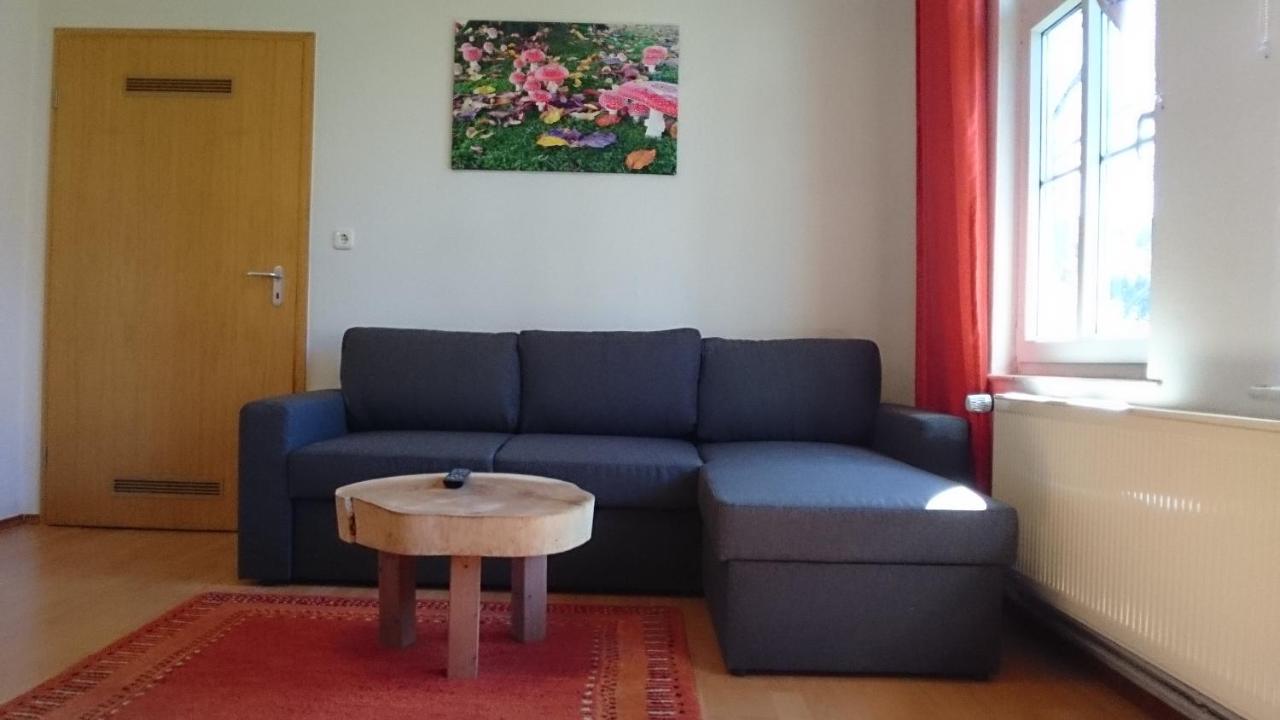 Ferienwohnung Weseraue Holzminden Buitenkant foto