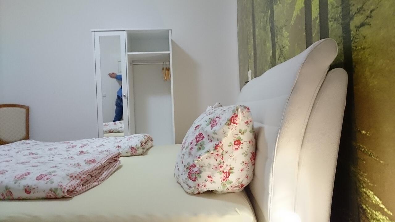 Ferienwohnung Weseraue Holzminden Buitenkant foto