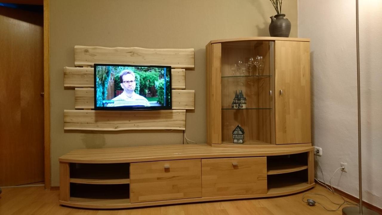 Ferienwohnung Weseraue Holzminden Buitenkant foto