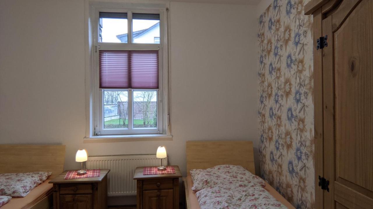 Ferienwohnung Weseraue Holzminden Buitenkant foto