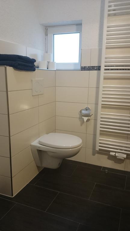 Ferienwohnung Weseraue Holzminden Buitenkant foto